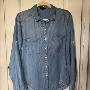 Quince Distressed Denim Shirt - Medium